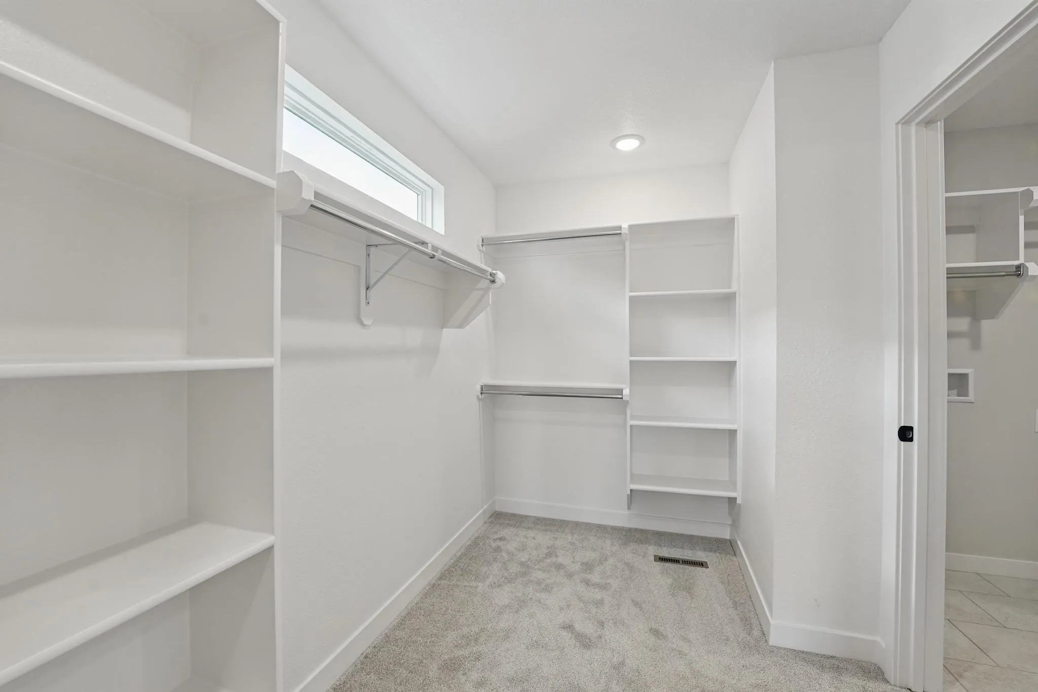 Harmony Master Closet