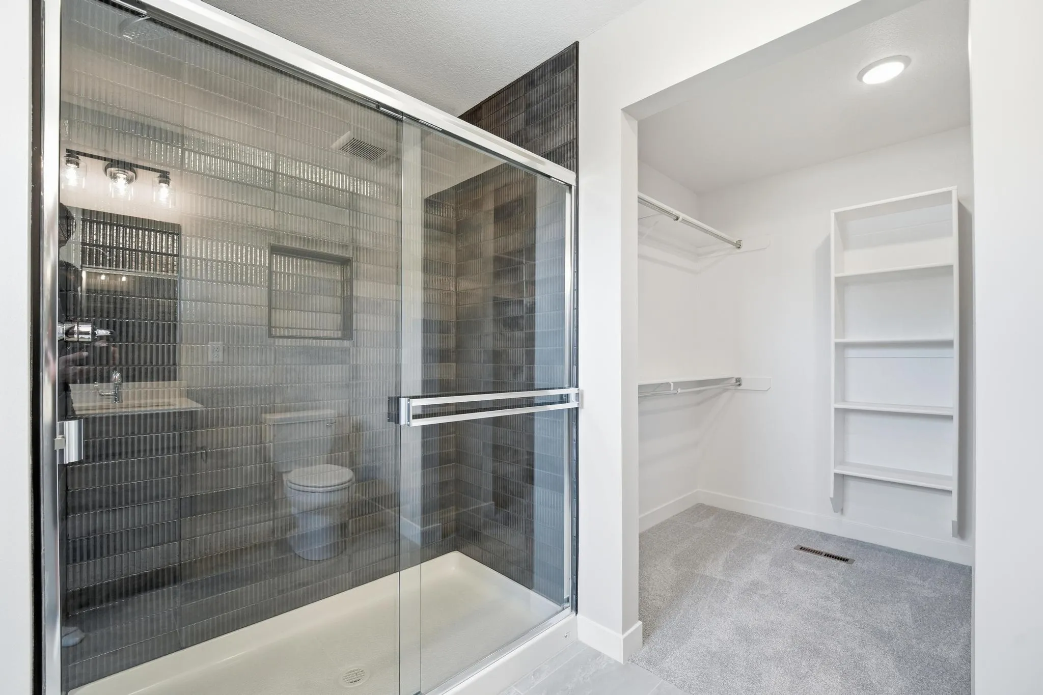 Lot 143 806 Glenn Cir. Lily Modern Master Bathroom