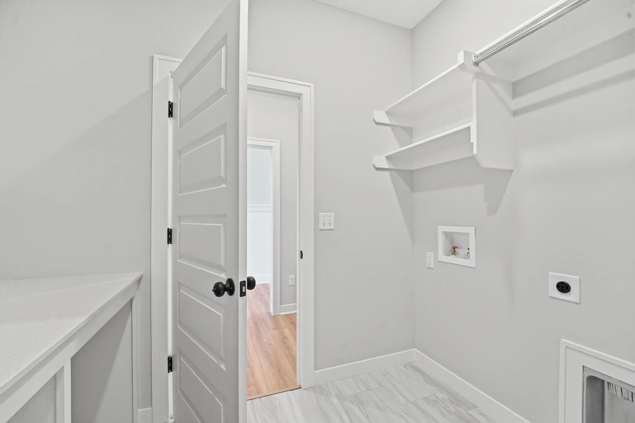 Lot 122SC 1925 SW Hightown Drive Avalon Contemporary Laundry
