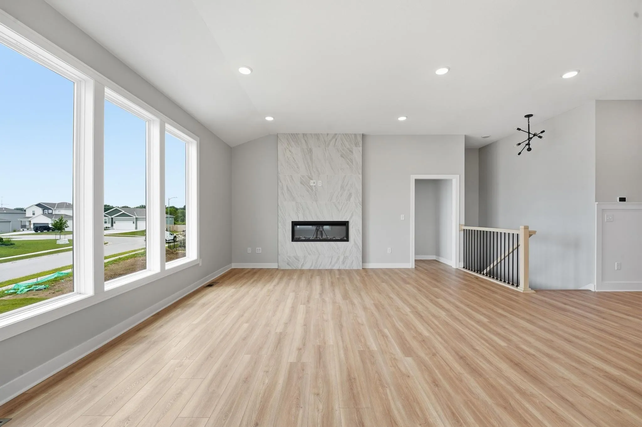 Lot 122SC 1925 SW Hightown Drive Avalon Contemporary Living Room