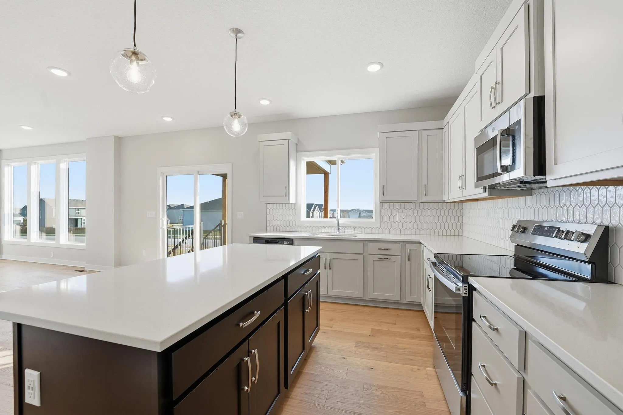 Lot 124RS 1917 SW Hightown Drive Crestwood Craftsman Kitchen 2