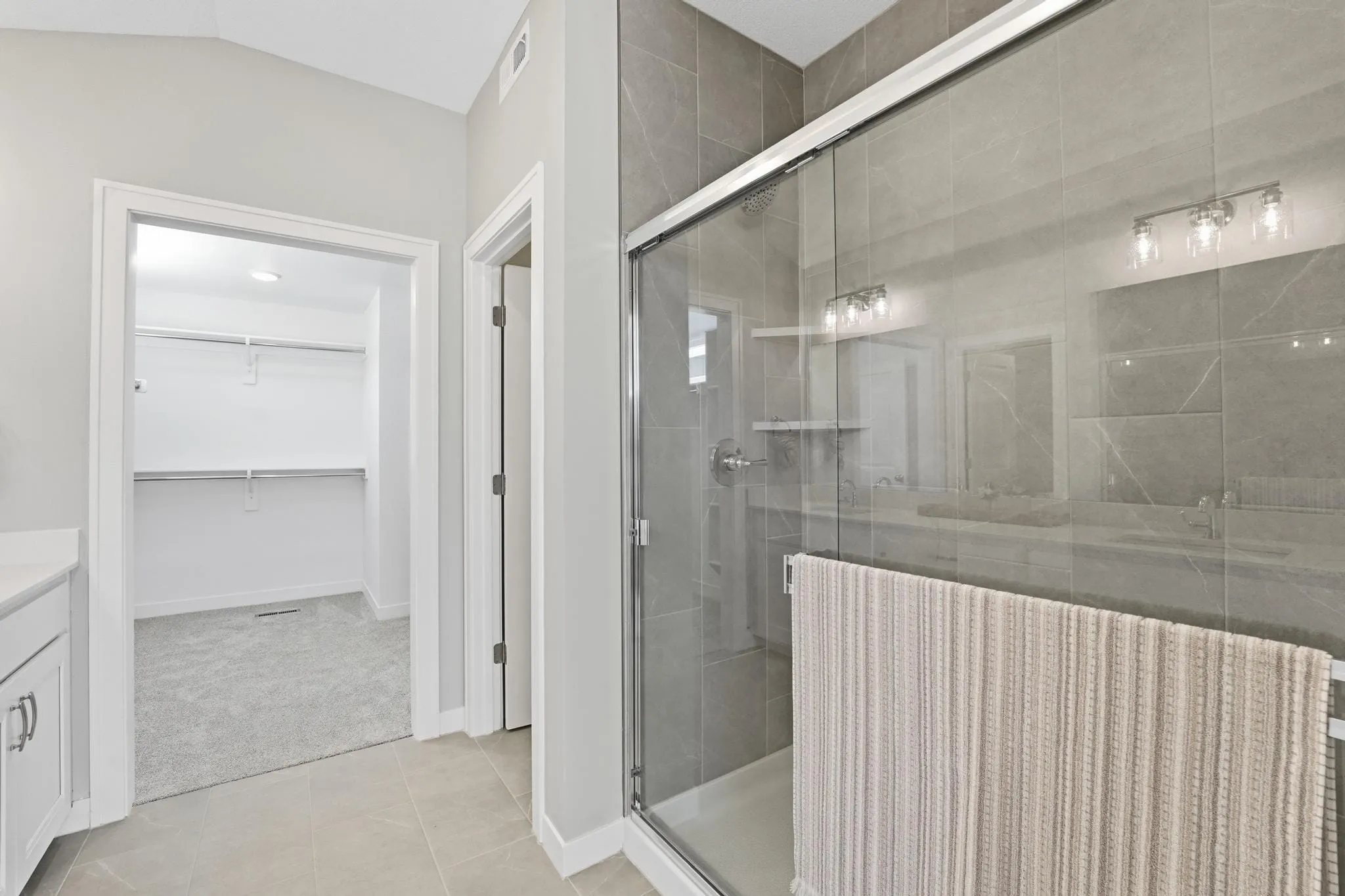 Lot 155ER 501 SW Newport Dr. Harmony Craftsman Master Bathroom 2