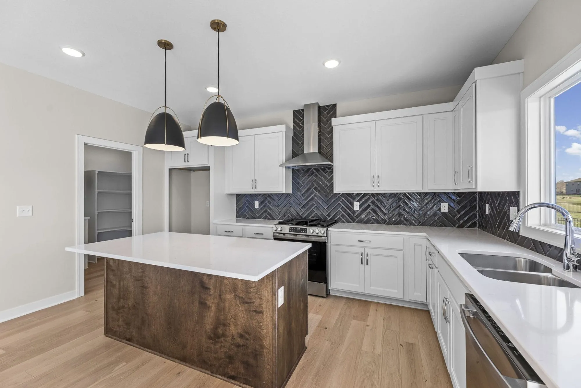 Lot 4WC 18681 W 193rd Street Crestwood Craftsman Kitchen 2