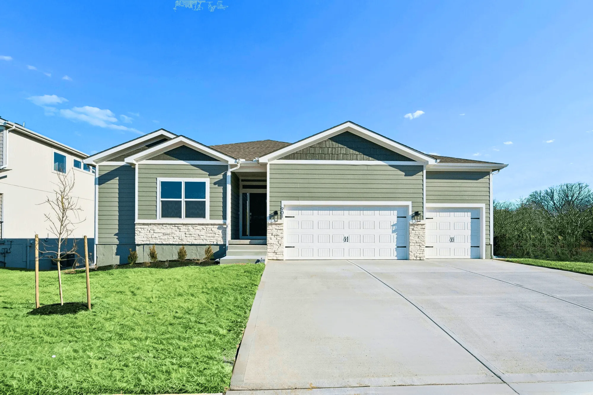 901 Reed Dr