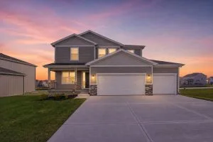 Lot 124RS 1917 SW Hightown Drive Crestwood Craftsman Front Elevation Twilight