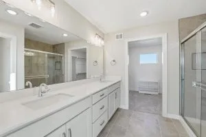 Lot 124RS 1917 SW Hightown Drive Crestwood Craftsman Master Bathroom
