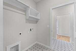 Lot 7WC 18615 193rd St Avalon Craftsman Laundry