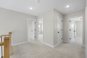 Crestwood Craftsman (137) Upstairs Hall