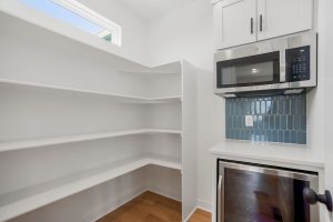 16716 S Twilightln Crestwood Farmhouse Pantry 2