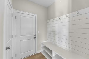 Lot 4WC 18681 W 193rd Street Crestwood Craftsman Mudroom