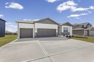 Lot 7WR 18615 193rd St Avalon Craftsman Front Elevevation