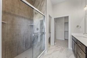 Lot 7WR 18615 193rd St Avalon Craftsman Master Bathroom 2