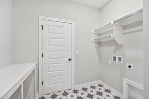 Lot 153ER 509 SW Newport Dr Avalon Contemorary Laundry